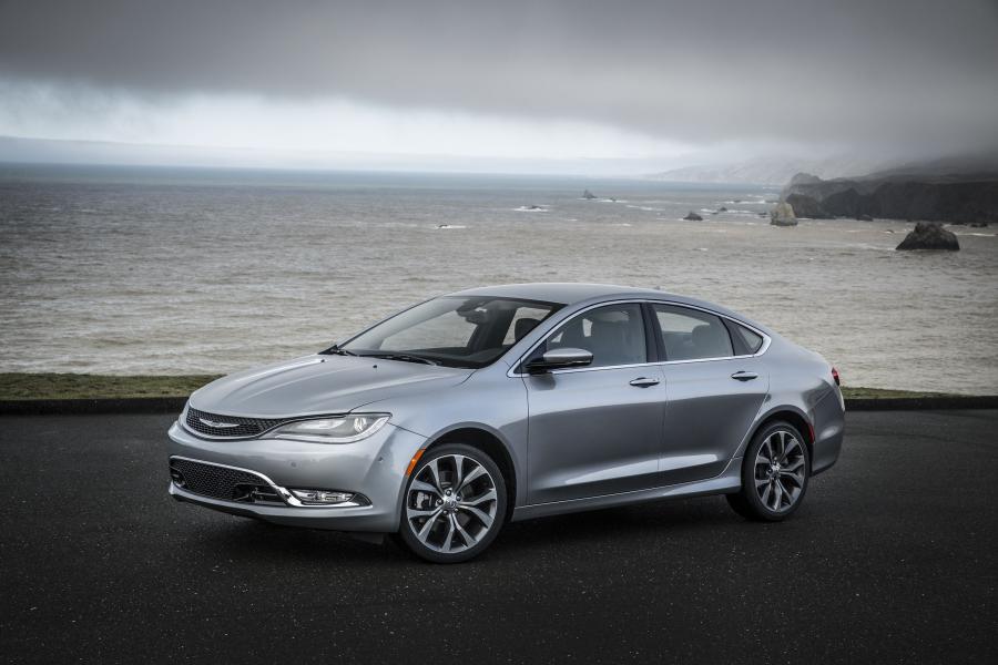  Chrysler 200C (UF) 2014 года  (фото 12 из 50)